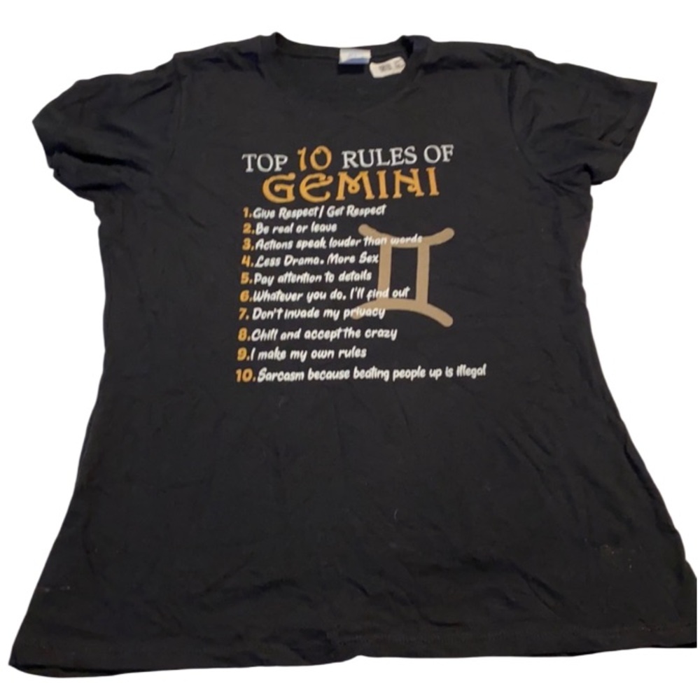 10 Rules Of Gemini Zodiac Black T-Shirt NWT - Picture 1 of 3